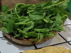 豌豆颠-小板凳(四公里店)