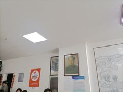 -溢心园香河肉饼总店