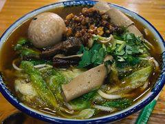 -孙浩特色牛杂面板面(华捷道店)