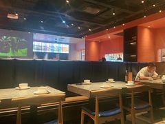 大堂-里岛烤鱼(东港凯虹广场店)