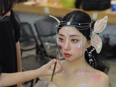 -金夫人化妆摄影职业培训学校