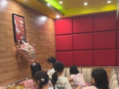 -尊宝比萨(华景新城店)
