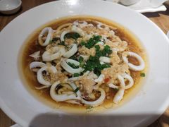 -头上红煨盐鸡·非遗院子餐厅