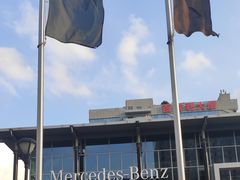 -杭州中升之星奔驰4S店(滨江店)