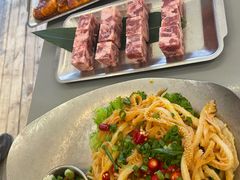 -赞酱川式烤肉(蜀都万达店)