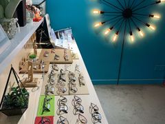 -Trend1881视光·蔡司视觉(领展广场店)