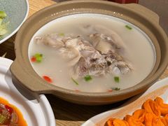 -叁煨蹄花·下饭盐帮菜(人民广场店)