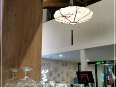 -毛辣果·贵州红酸汤牛肉火锅(西单店)