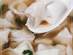 -周震馄饨