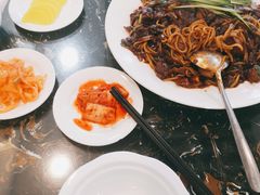 -桃园中华料理炸酱面(燕儿岛路店)