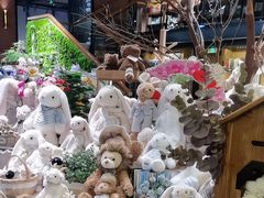 -半山书局(新世纪商城店)