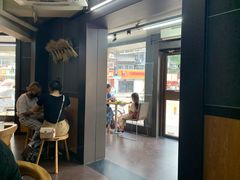 等位区-笑笑凉皮(富国街店)