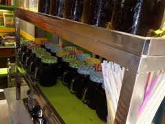 -钢管厂五区小郡肝串串香(奥克斯广场锦城万达店)