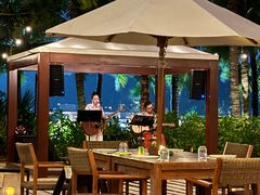 -三亚艾迪逊酒店·海滩烧烤 BARBACOA·现场乐队·浪漫晚餐·烧烤海鲜
