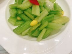 西芹百合-亢龙太子酒轩(东湖店)