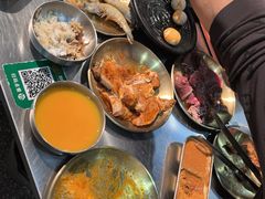 -胡悦里韩式烤肉(芝罘万达广场店)