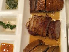 -新大咀港式茶餐厅(宝山万达店)