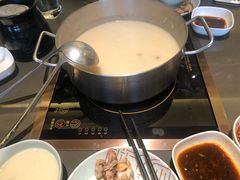 -捞王锅物料理(上海世茂广场店)