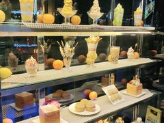 面包甜点陈列柜-小资太太餐厅(南岗区店)