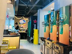 -街角等你.大连海鲜烧烤.经典铁板海鲜串(西安路店)