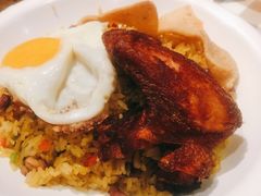-新大咀港式茶餐厅(宝山万达店)