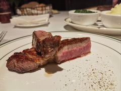 -Wolfgang’s Steakhouse 沃夫冈牛排馆(上海白玉兰广场店)