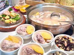 -烹然四季椰子鸡火锅(姚家园万象汇店)