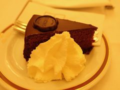 -Cafe Sacher(WIEN)