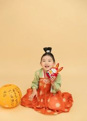 -小熊维尼高端孕婴摄影(清湖金銮店)
