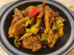 -江城燕子大排档(江汉路步行街店)
