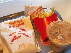 -麦当劳(丽江玉河广场店)