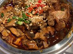 -大芊金重庆串串火锅(南京路店)