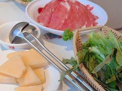 -七欣天香辣蟹火锅(闵行浦江欢乐颂店)