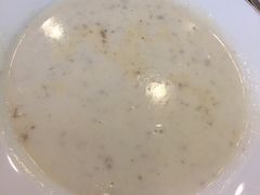 奶油蘑菇汤-小白桦西餐厅