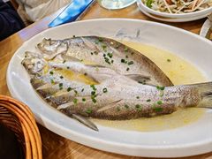 -品鲜村农家菜·阳澄湖大闸蟹(总店)