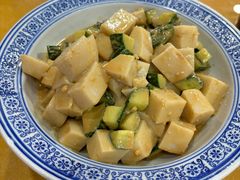 -清宫宴酒楼·计氏松枝包子