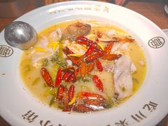 老坛酸菜鲈鱼-蓉城小馆(科兴店)