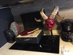 -Black Tattoo Studio