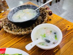 -皮蛋弟砂锅店(总店)