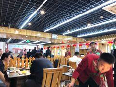 大堂-屯老二农家铁锅炖·行业领军者(梅江店)