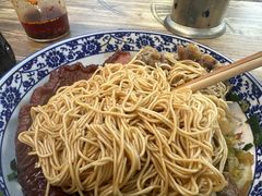 拌好的面-九八五面馆(欧洲城店)