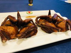 脆皮乳鸽-新加坡泰国村酒楼(五角场店)