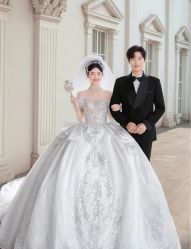 -第一夫人婚纱摄影(南京店)