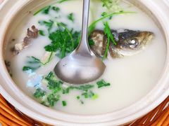 -天乐农家鱼头王(天目湖店)