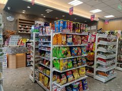-中百罗森(武汉理工大学鉴湖校区店)