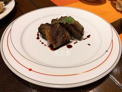 -鲜艳西餐厅(衡山路十二号华邑店)