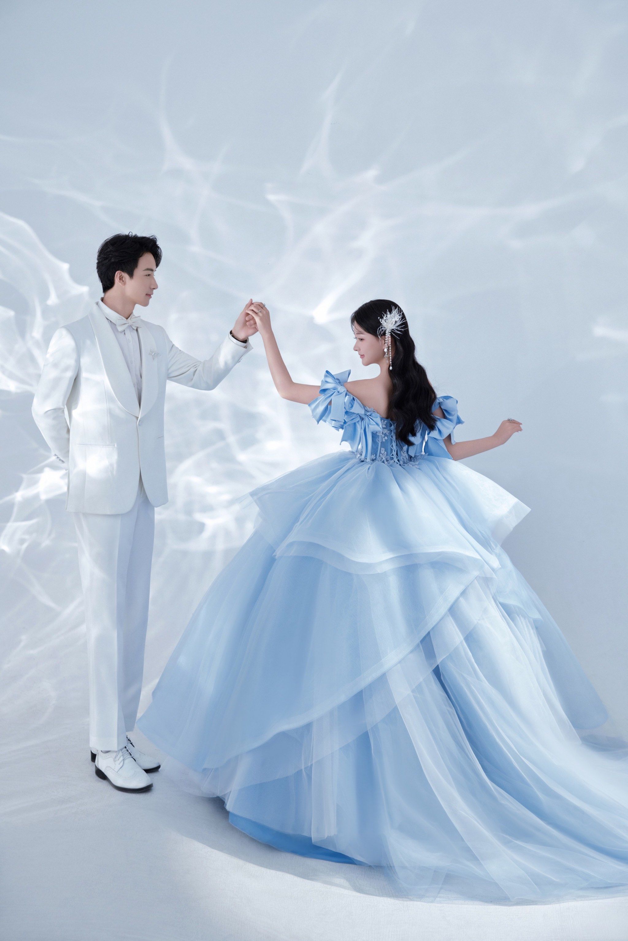 96爆款光影婚纱照,美到窒息的浪漫蓝97