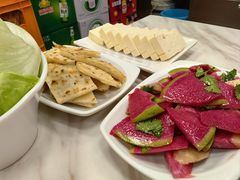 -彭记铁锅肥肠(东四总店)