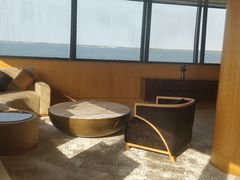 -上海滴水湖皇冠假日酒店