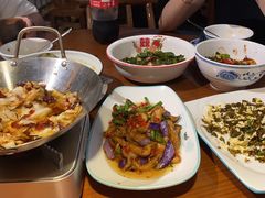 -钟掌勺忘不了地道湘菜(新天地假日广场店)